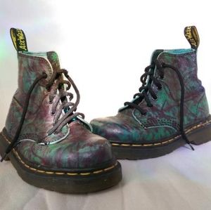 DR. MARTENS • 90s Turquoise Tie Dye Leather Boots
